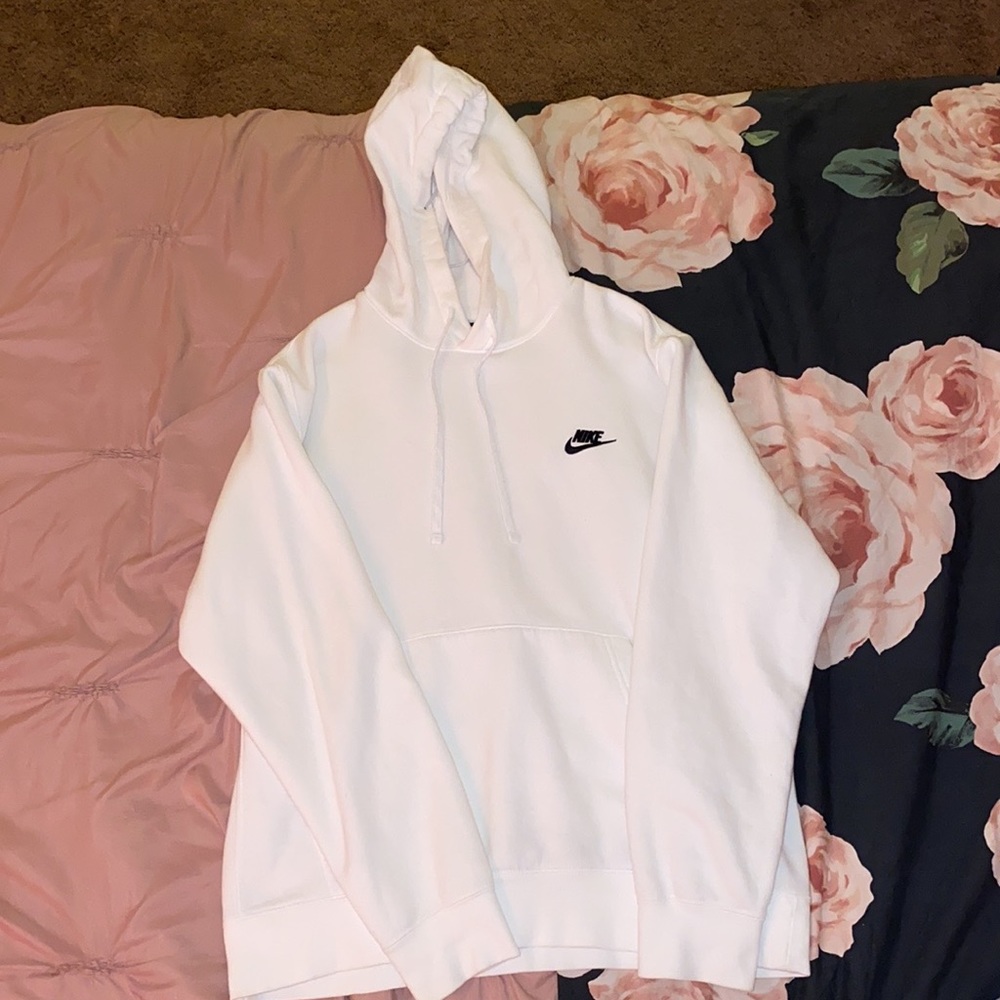 nike hoodie
